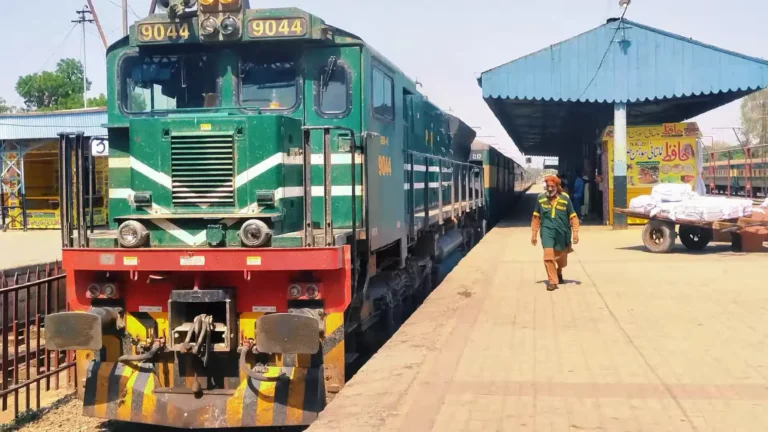 Lasani Express Train Timing Sialkot To Lahore